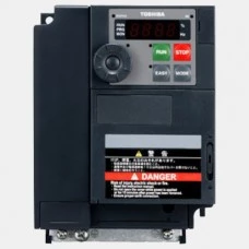 Trójfazowy falownik 0,75 kW 500 V AC VFS15S-4007PL-W1 Toshiba
