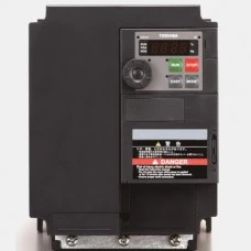 Trójfazowy falownik 2,2 kW 500 V AC VFS15S-4022PL-W1 Toshiba